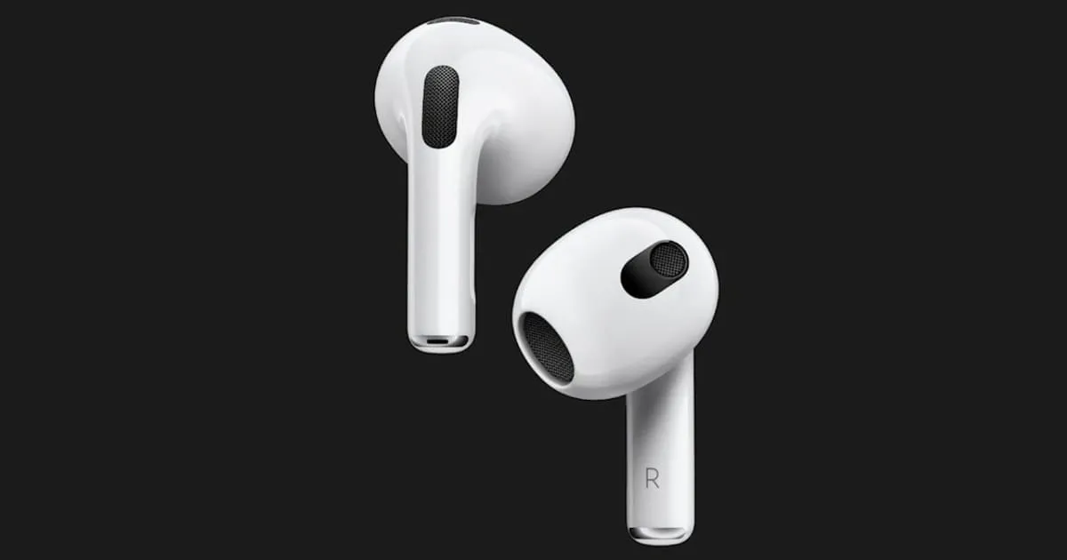 Apple AirPods обновлены с пространственным звуком, адаптивным эквалайзером и новым дизайном: цена, доступность