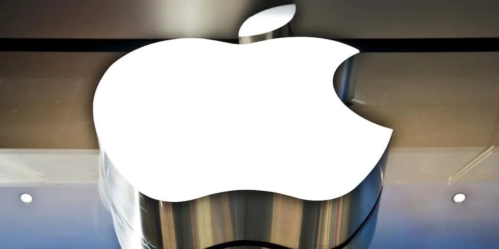 Первая гарнитура с дополненной реальностью от Apple ожидается в следующем году