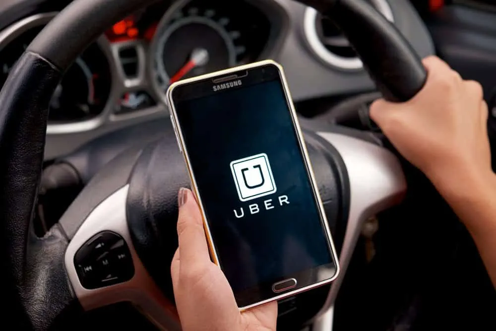 Служба доставки Uber Connect расширяется в США