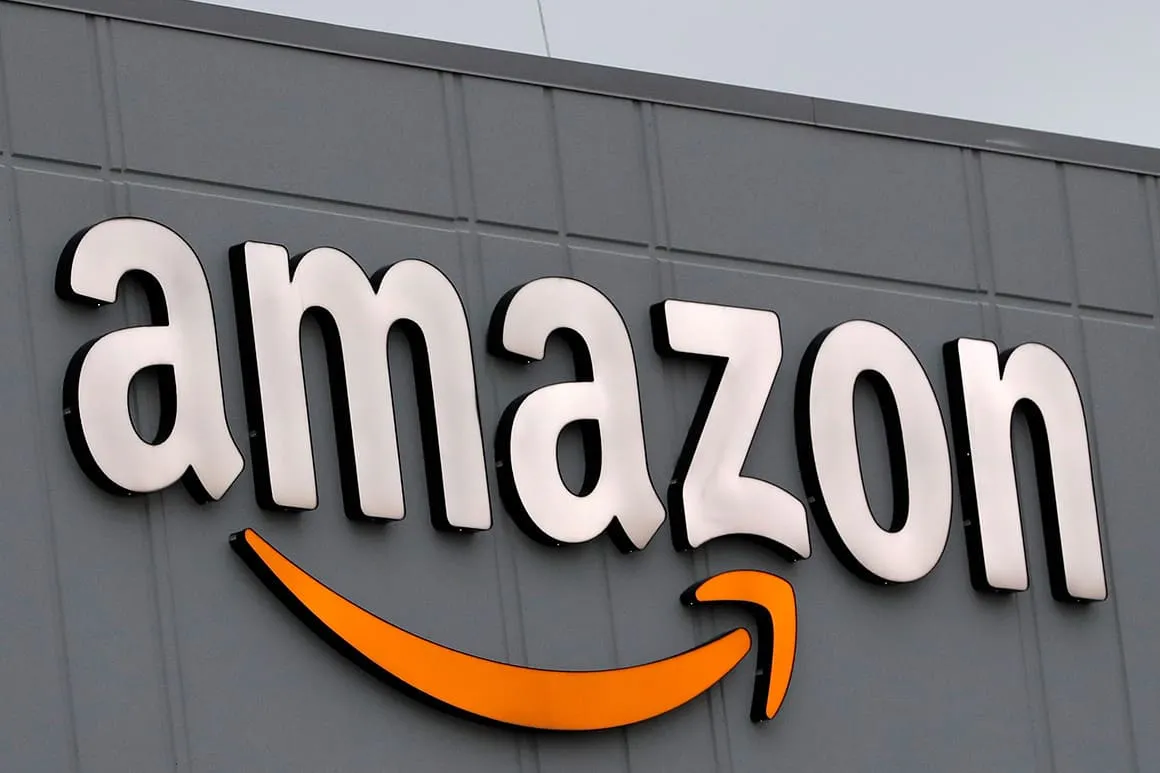 Amazon закроет 68 физических книжных магазинов