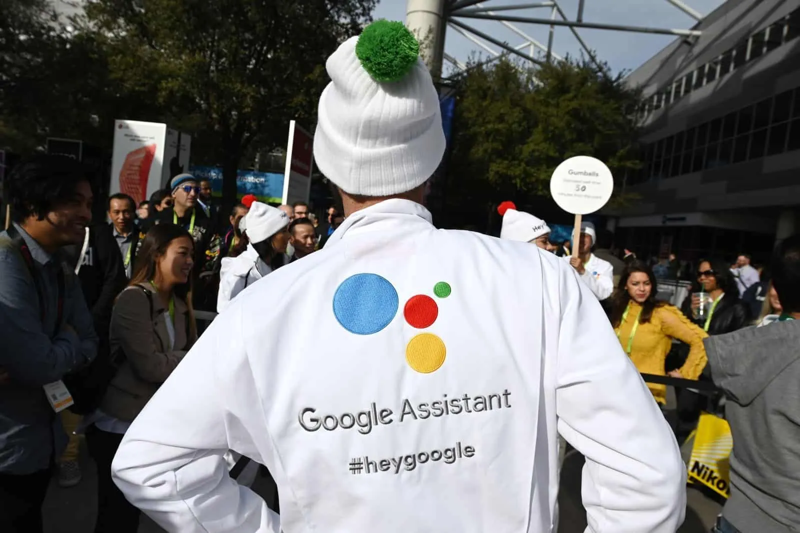 Google Assistant теперь может автоматически менять ваши пароли