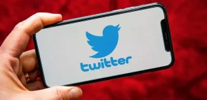 Утечка в Твиттере раскрыла данные 5,4 млн пользователей