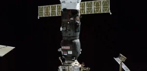 Второй российский космический корабль, пристыкованный к МКС, потерял охлаждающую жидкость